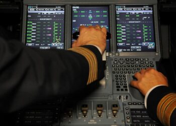 Lufthansa i związek zawodowy pilotów VC podpisują długofalowe porozumienie dot. umów zbiorowych