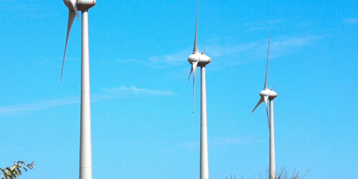 Morski wiatr napędzi zieloną gospodarkę w Polsce – analiza Europejskiego Instytutu Miedzi